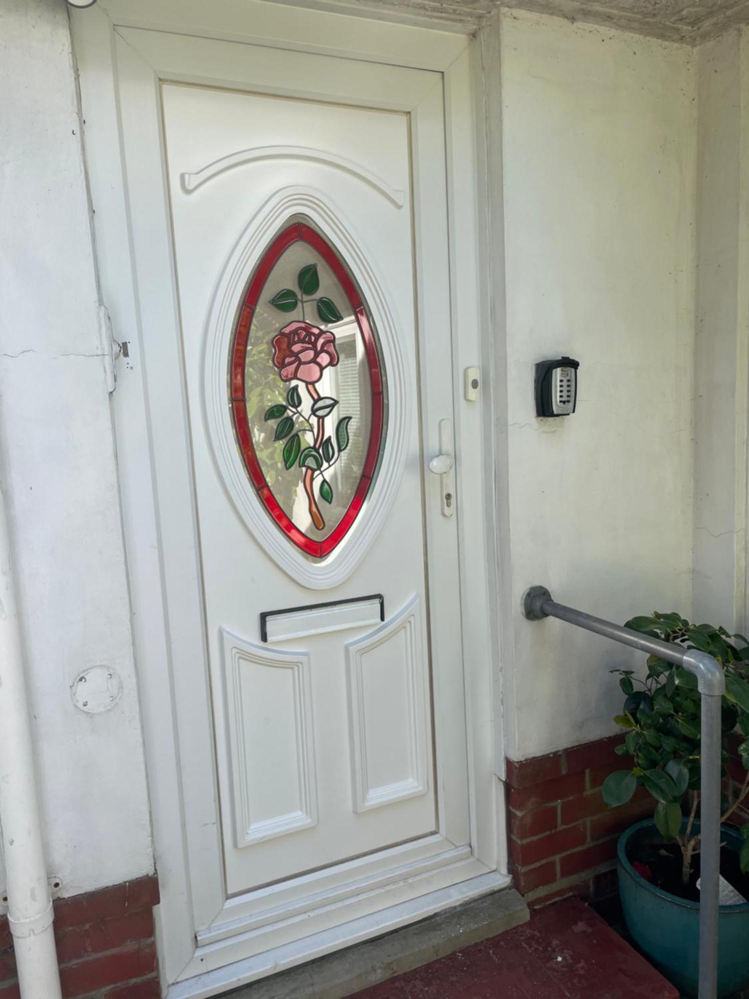 Vakantiehuis Lovely With Beautiful Large Garden, 5 Min To The By Car Bournemouth